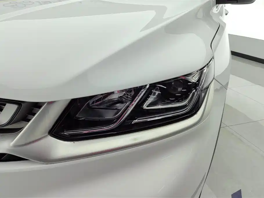 GEELY AUTOMOBILE BINYUE