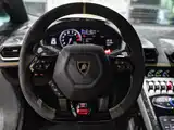 Фото 23 - Lamborghini Huracán