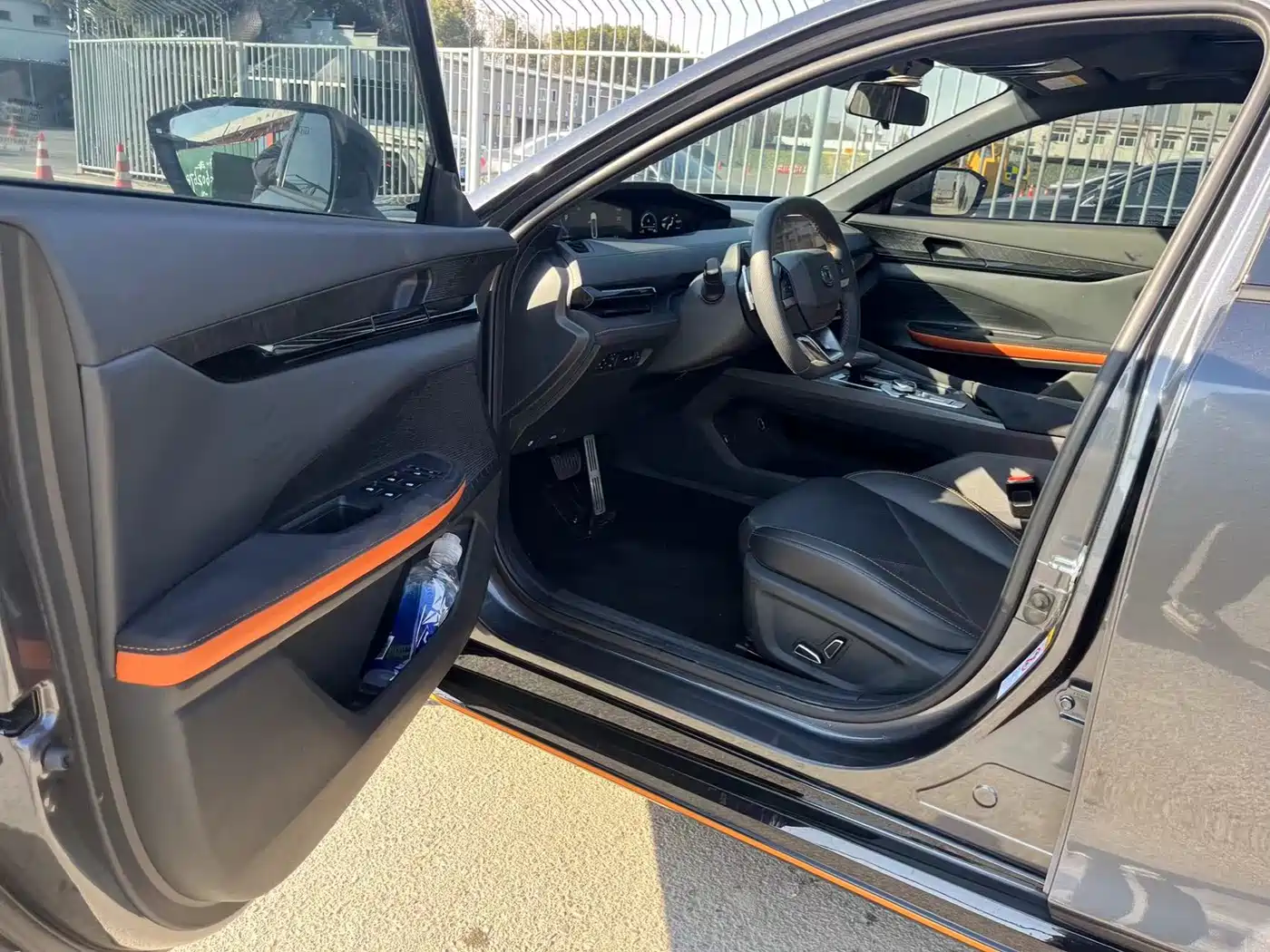 CHANGAN UNI-V