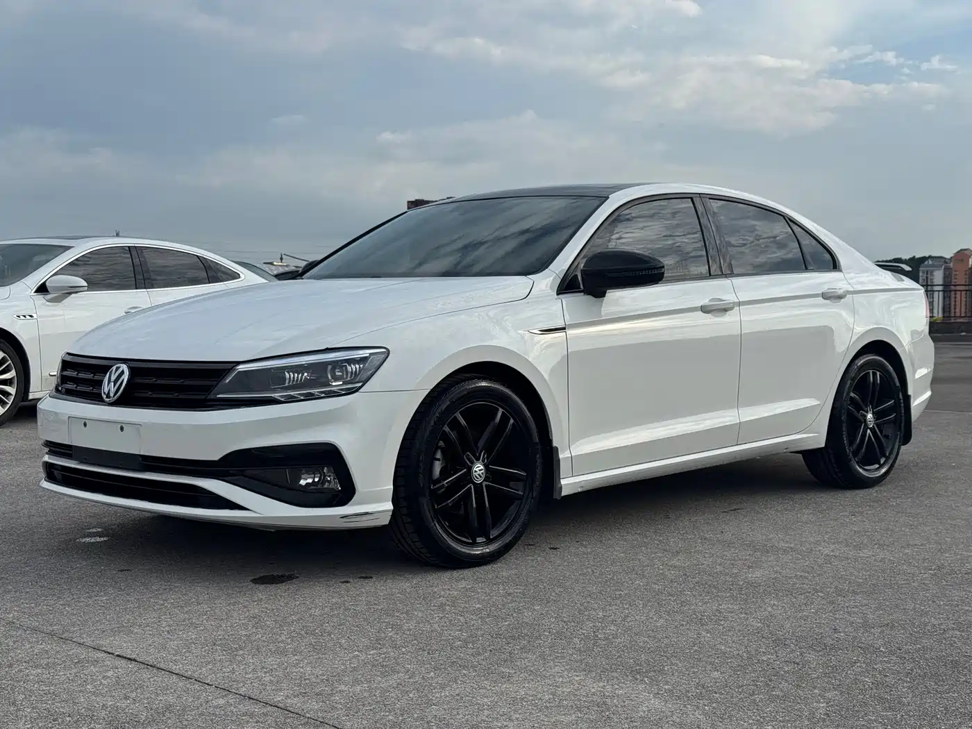 Volkswagen Lamando 2021 — пригон из Китая