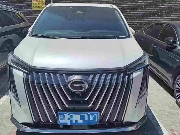 GAC TRUMPCHI TRUMPCHI M8