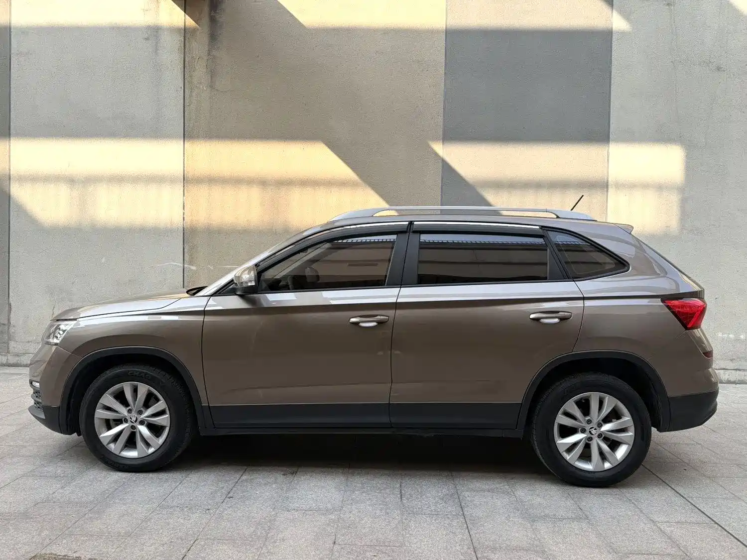 Photo 2 - Škoda Kamiq