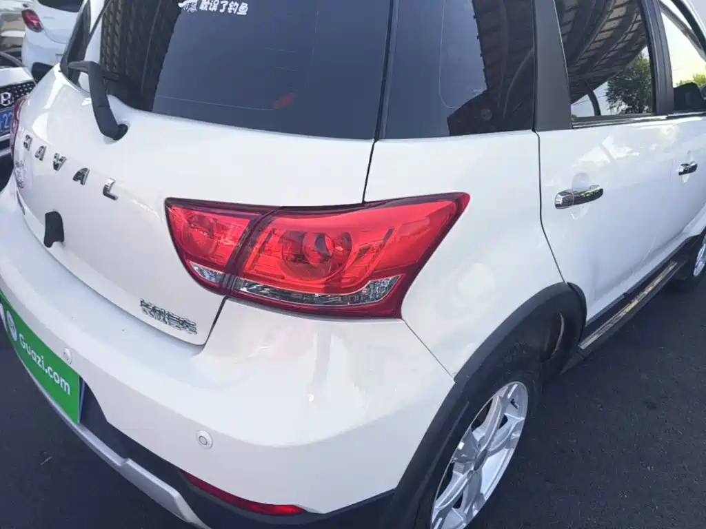 Фото 8 - Haval H1