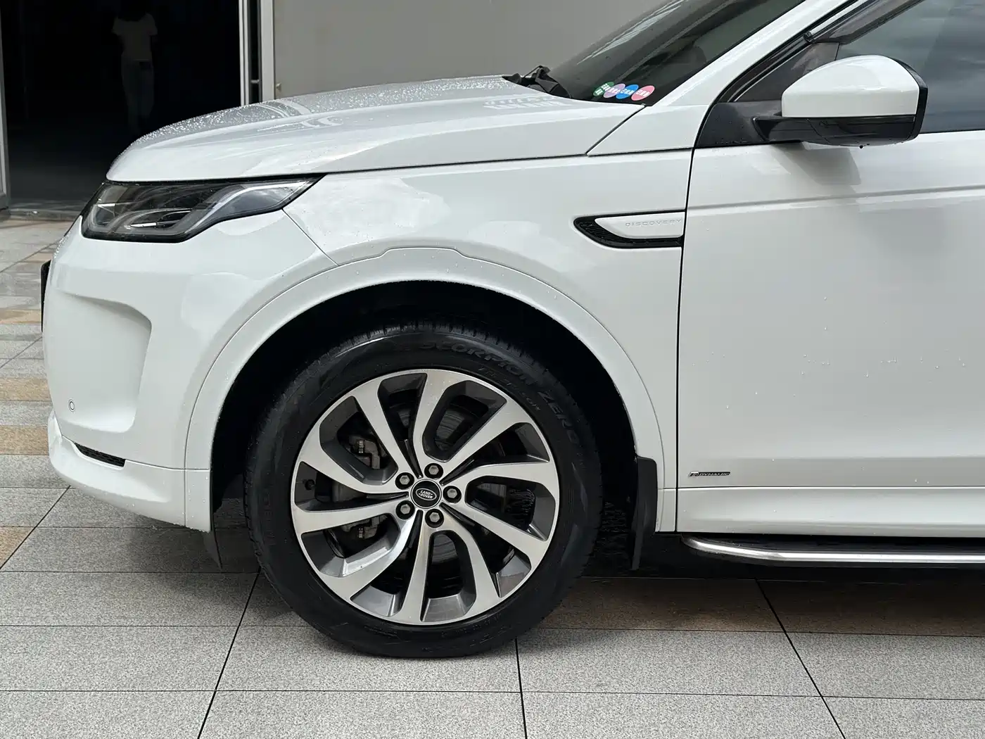 Land Rover Discovery Sport PHEV 2022 Model P300e Performance Technology Edition фото 19