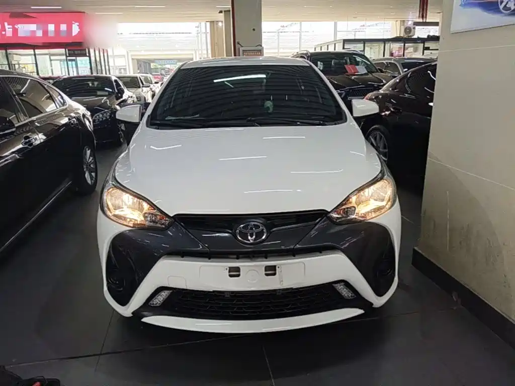 Toyota YARiS L Zhi Xuan 2020 1.5L CVT Leading Edition фото 3