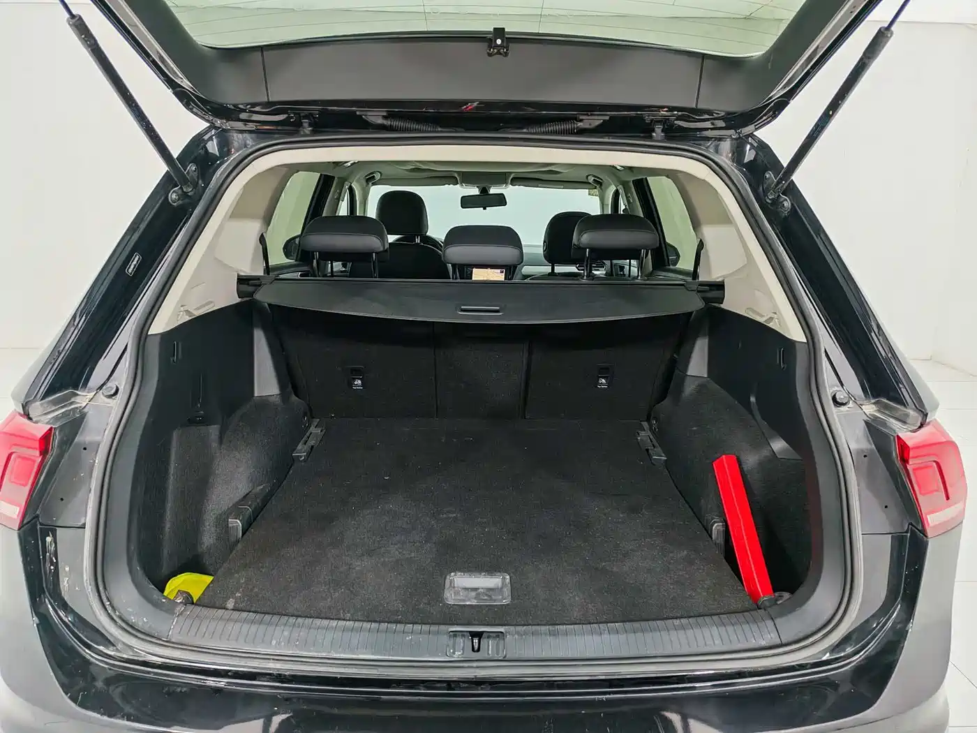 Volkswagen Tiguan L 2021 330TSI Automatic 2WD Smart фото 18