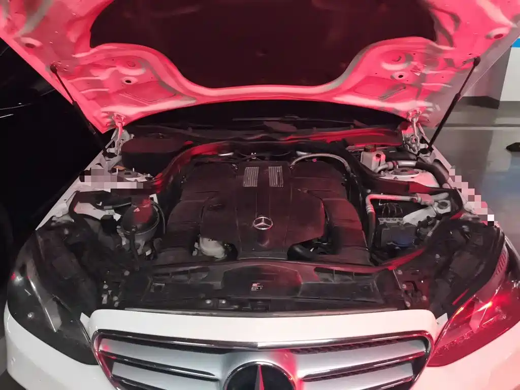 Mercedes-Benz E-Class 2015 E 320 L 4MATIC фото 11