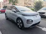 Photo 2 - Baojun Cloud