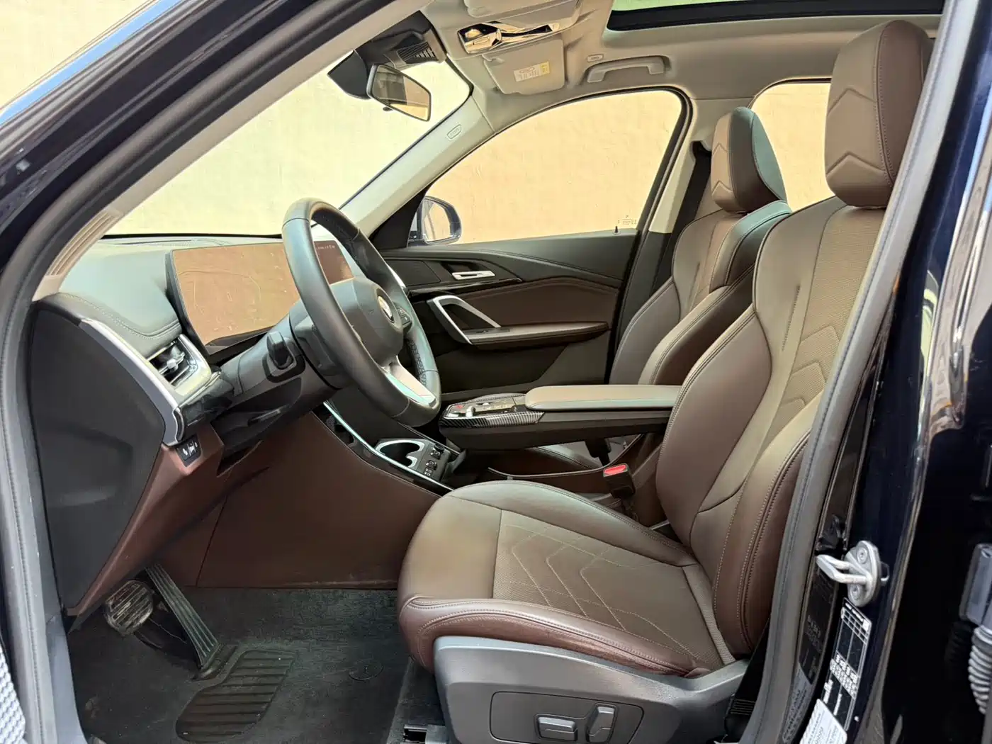 BMW X1 2023 sDrive20Li X Design Package фото 9