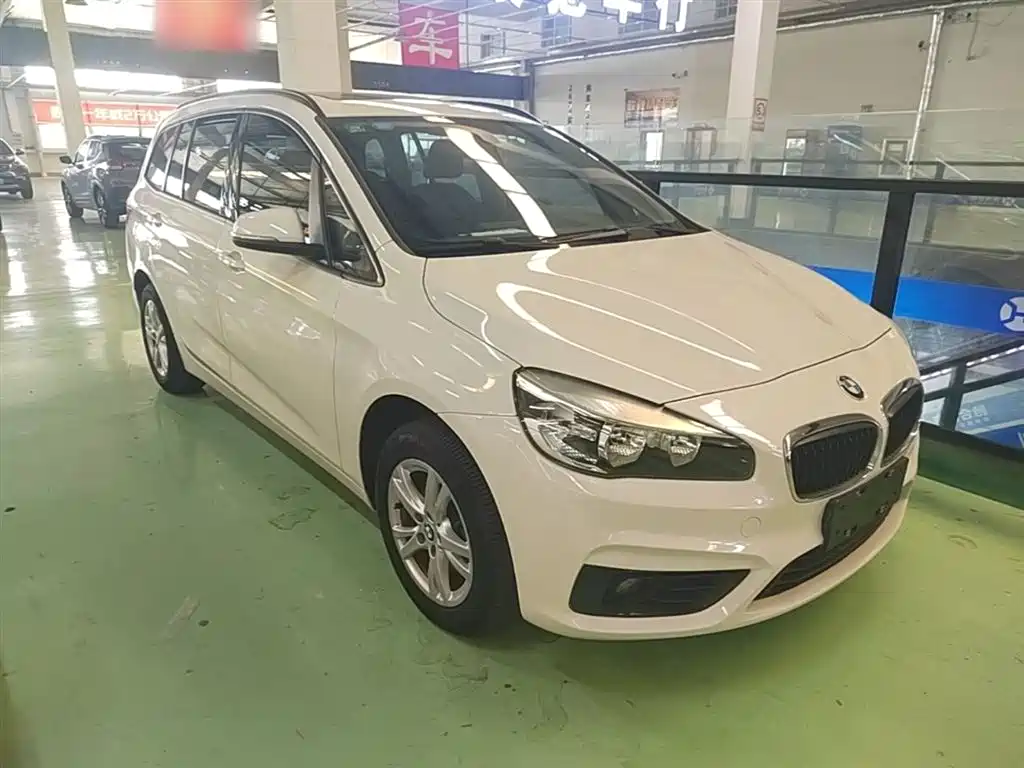 BMW 2 Series Gran Tourer 2015 218i Leading фото 4