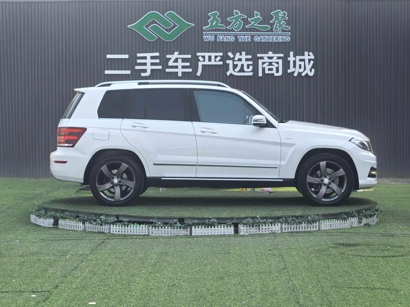 Mercedes-Benz GLK-Class 2015 GLK 260 4MATIC Fashion Ultimate Edition фото 4