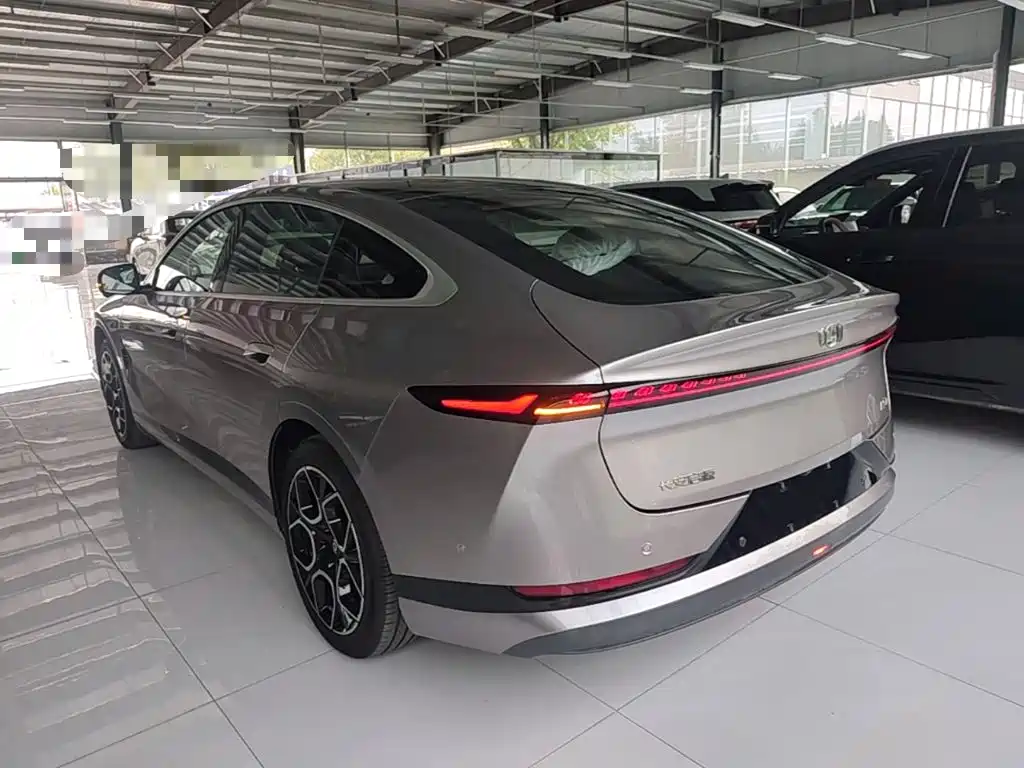 Фото 5 - Changan Qiyuan A07