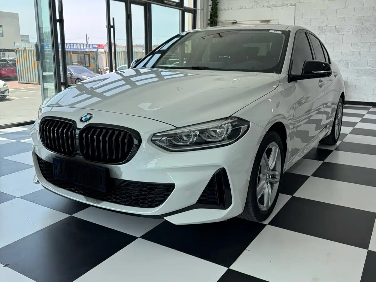  BMW BMW 1 Series 2022 120i M Sport Shadow Edition