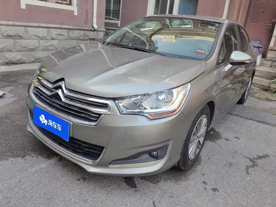 Citroën C4L 2013 2013 1.8L Manual Dynamic Edition