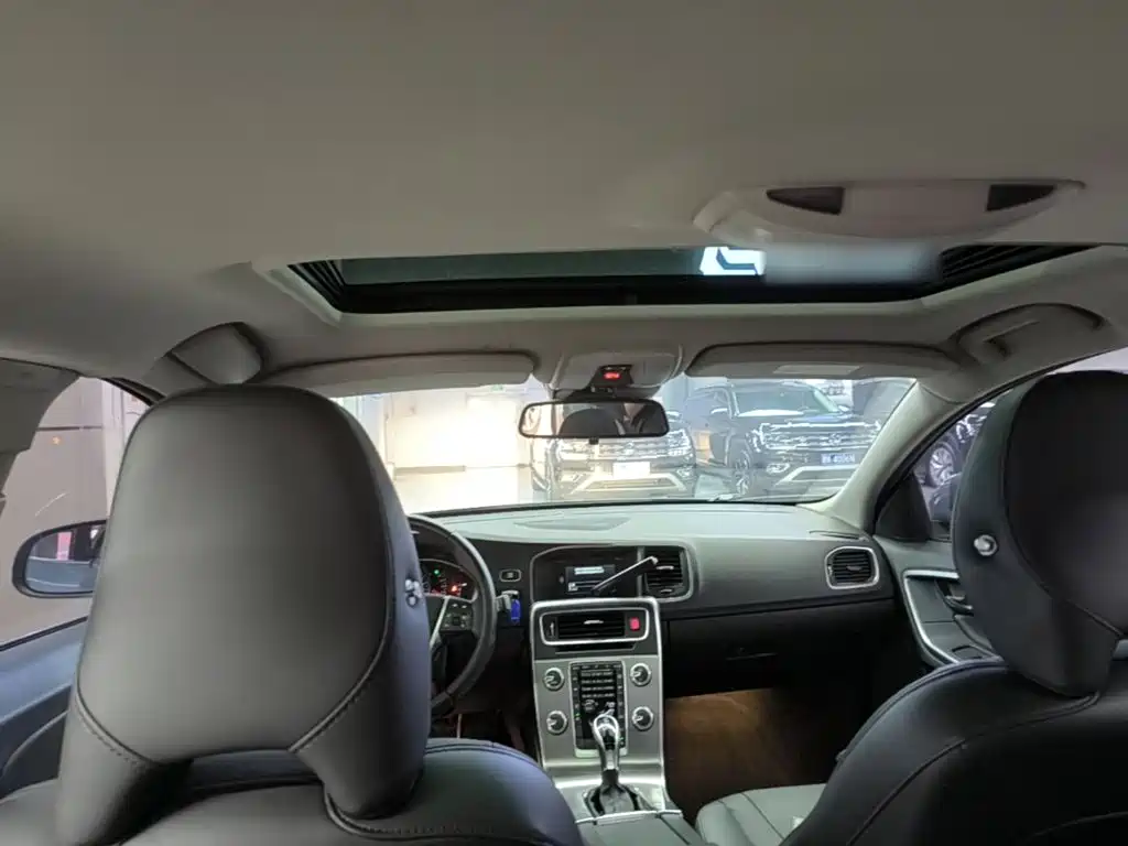 Volvo S60 2017 2017 S60L T3 Momentum