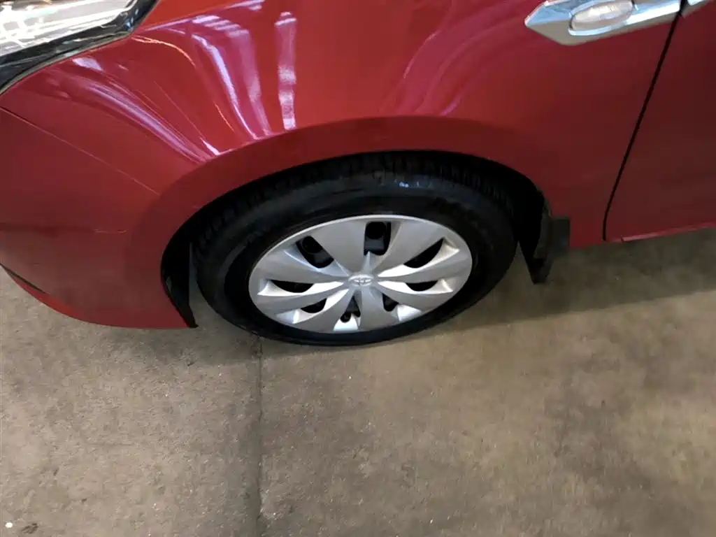 Toyota YARiS L Zhi Xuan 2016 Facelift 1.5E CVT Charming Edition фото 23