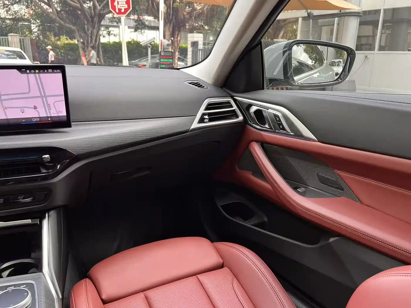 BMW 4 Series 2024 425i M Sport Package фото 16