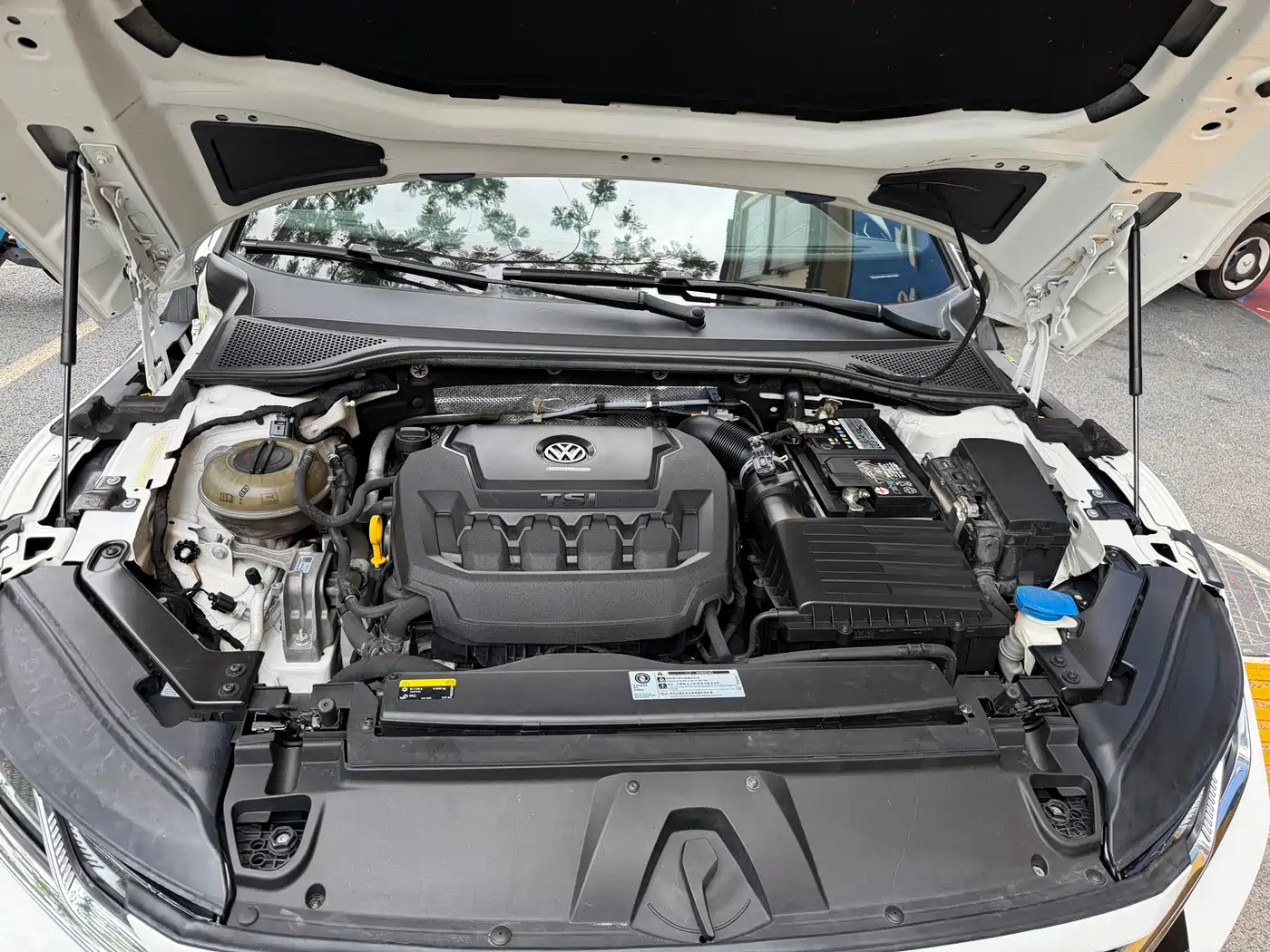 Volkswagen FAW-Volkswagen CC 2020 330TSI Elegance Version China VI фото 8