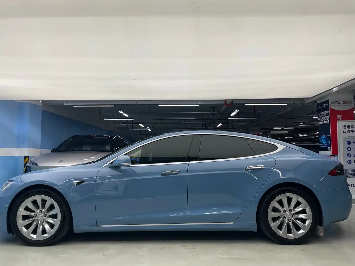 TESLA MODEL S