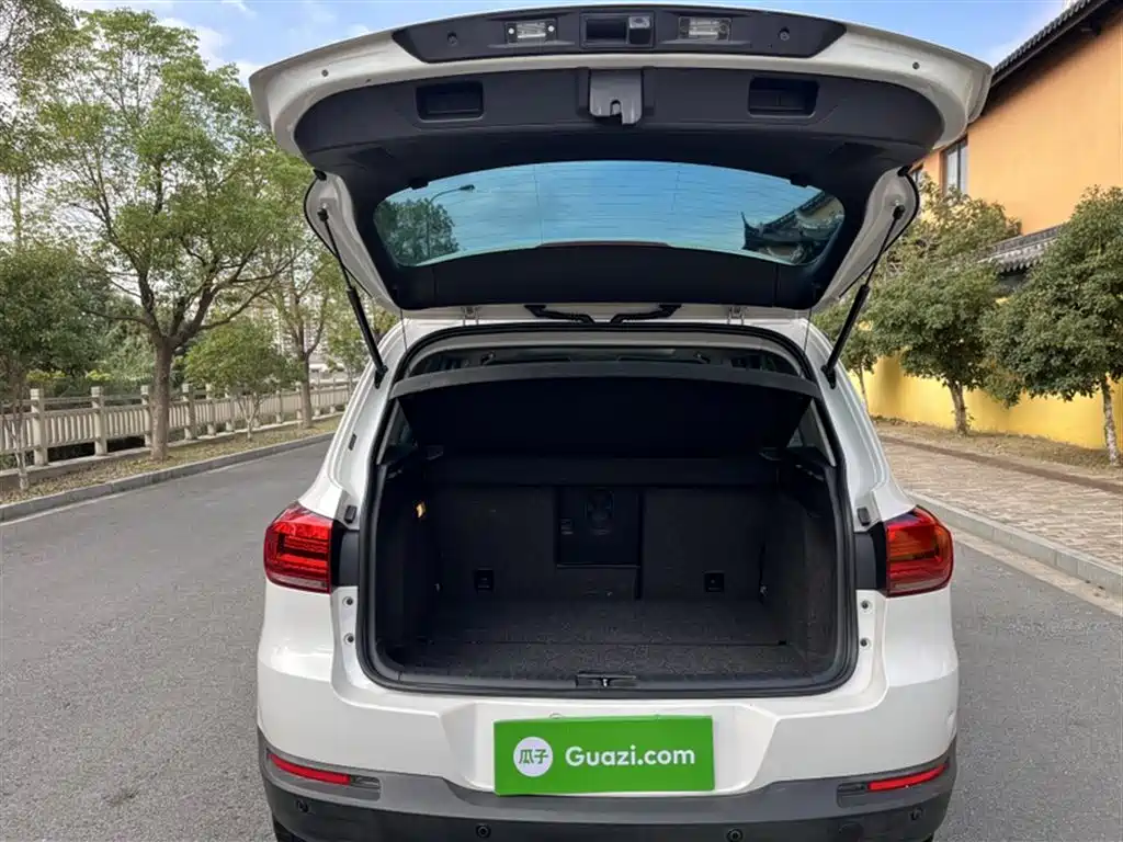 Volkswagen Tiguan 2015 2.0TSI Automatic 4WD Flagship фото 9