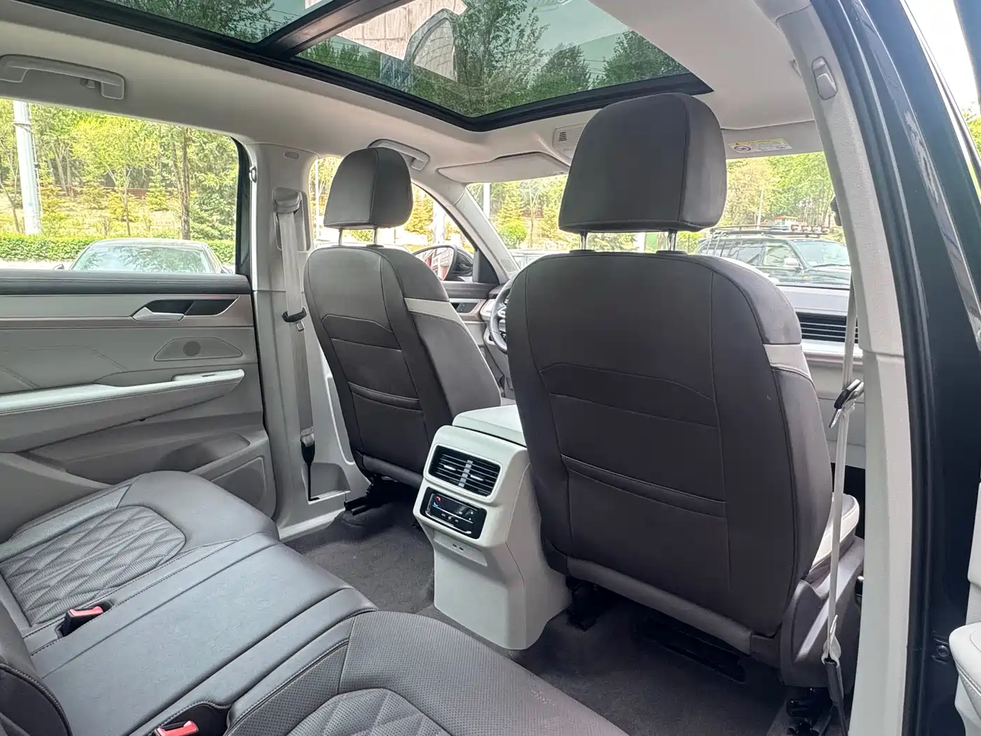 Volkswagen Talagon 2023 380TSI 4WD R-Line Touring Edition фото 18