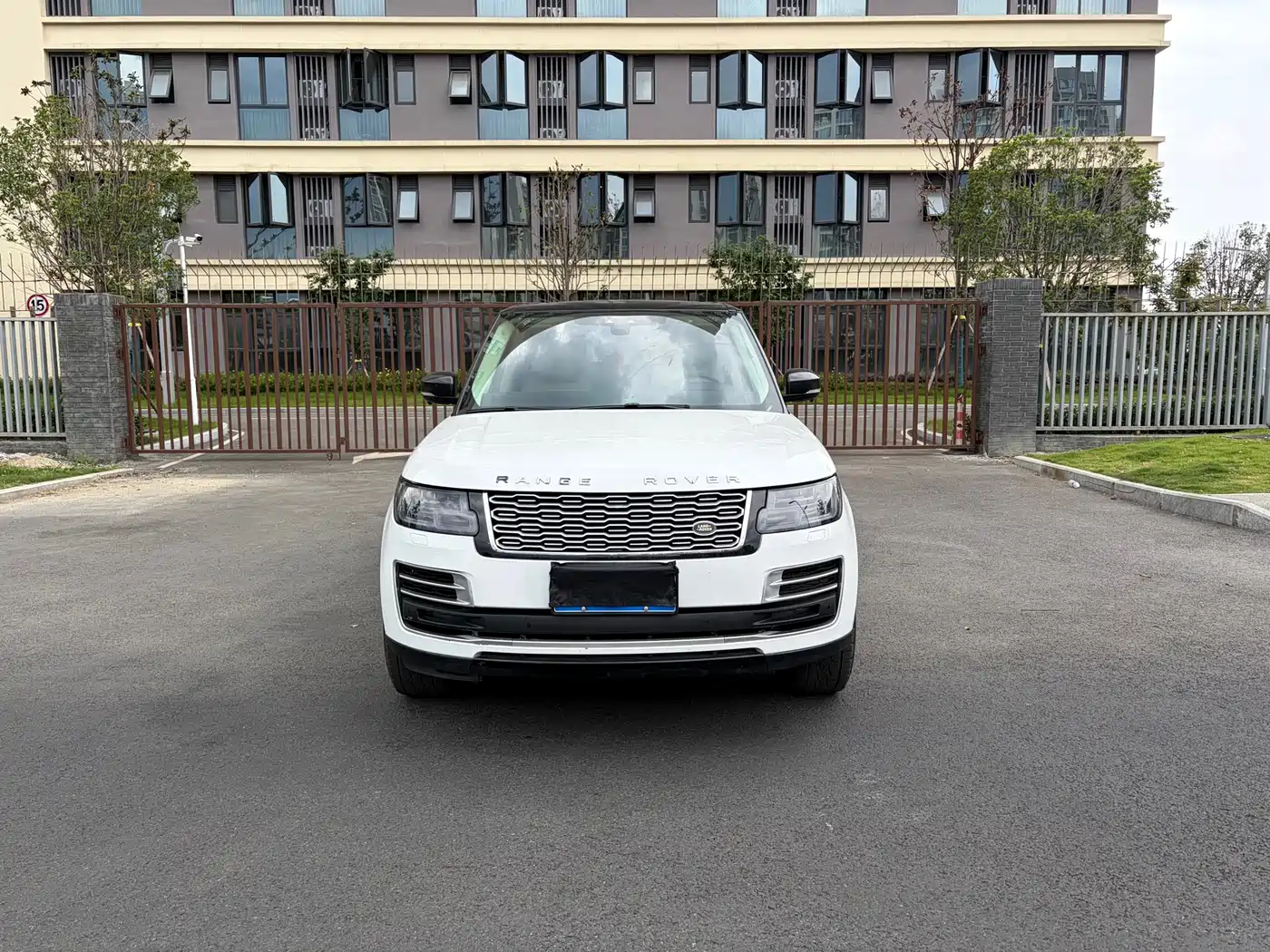 Land Rover Range Rover фото 3