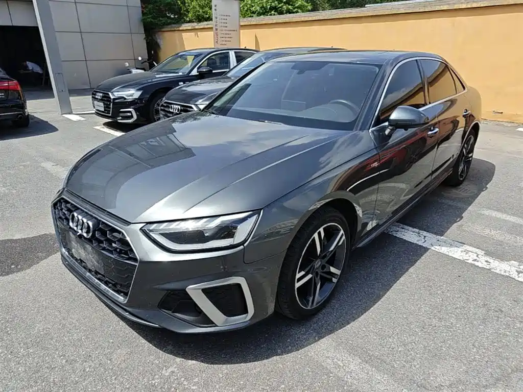 Audi A4L 2020 40 TFSI quattro Luxury Dynamic