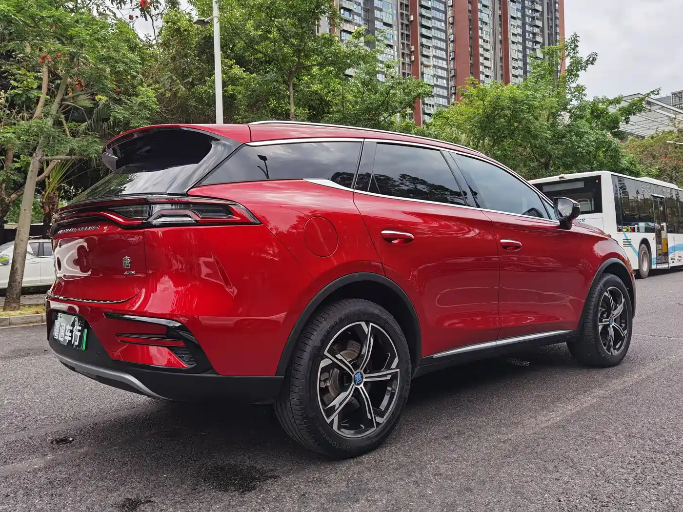 BYD Tang New Energy 2021 DM 2.0T AWD High Performance Premium фото 4