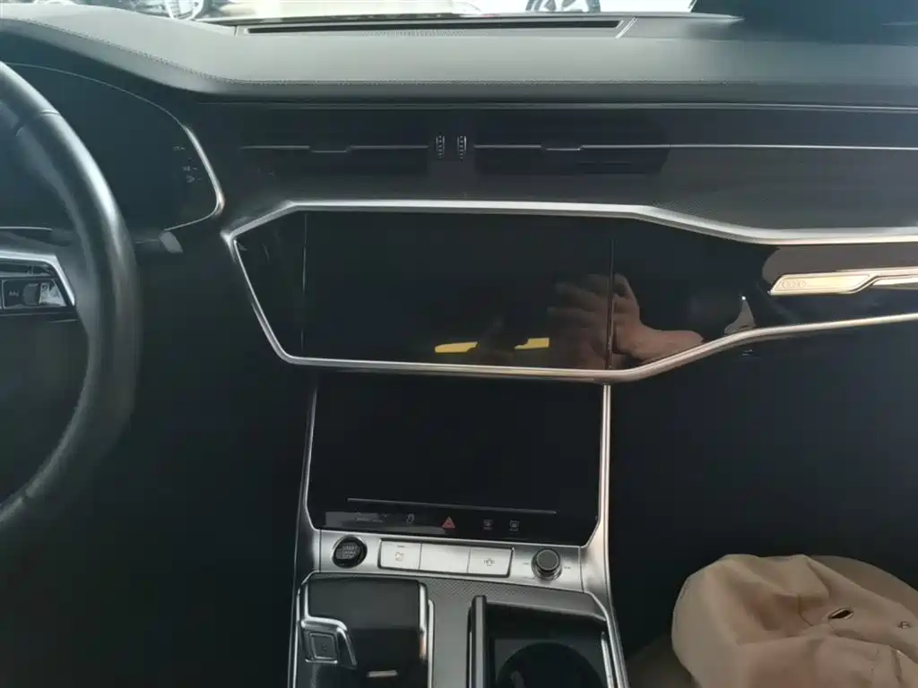 Audi A6L 2023 45 TFSI Premium Selection Dynamic фото 20