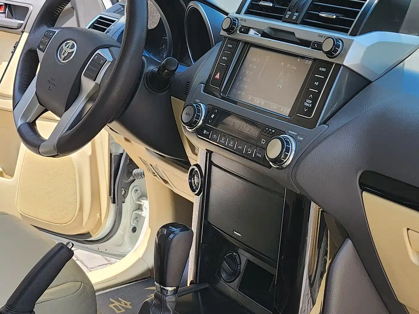 Toyota Prado 2016 2.7L Auto Standard Edition фото 6