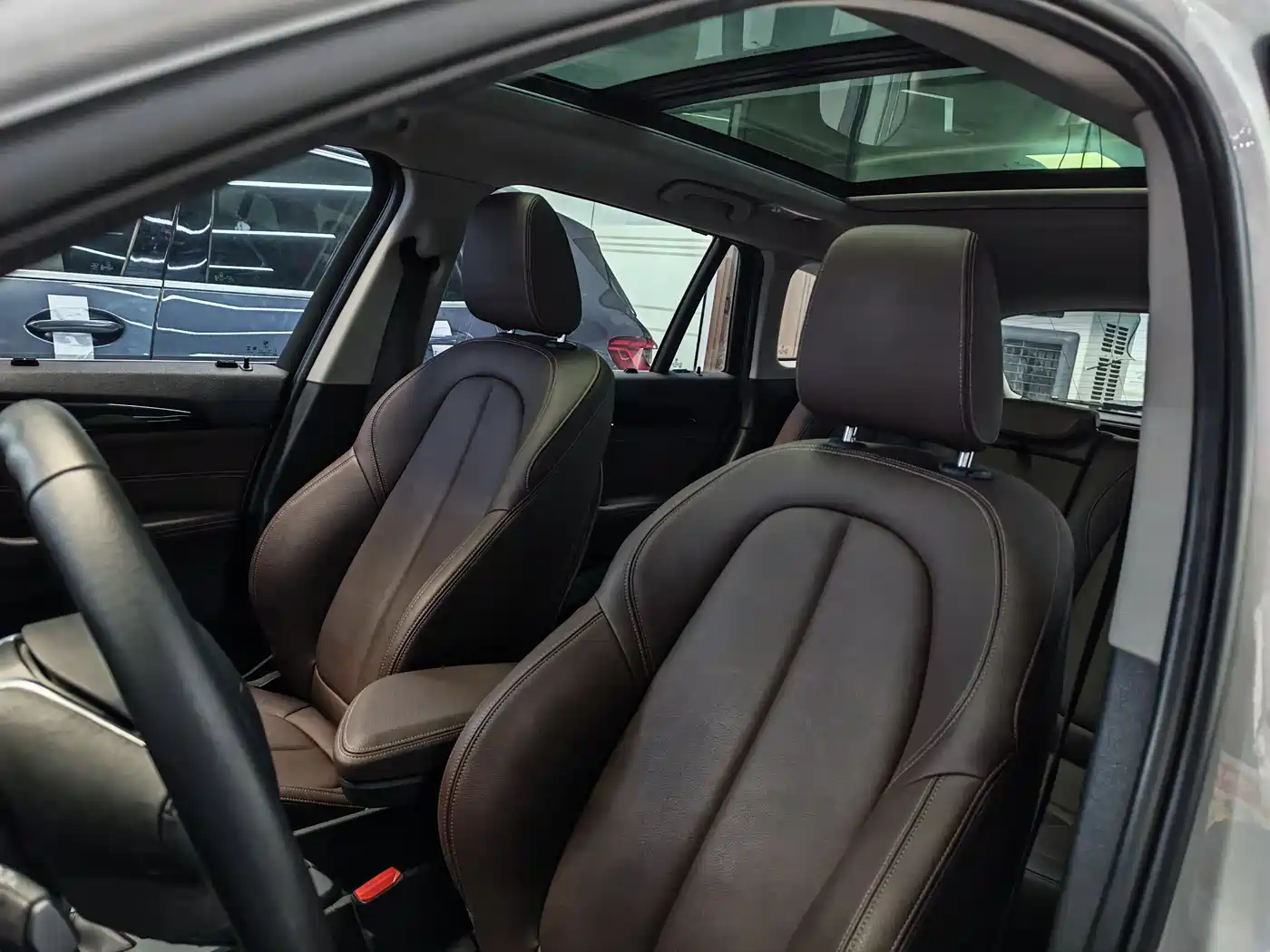 BMW X1 2020 sDrive25Li Leading Model фото 9