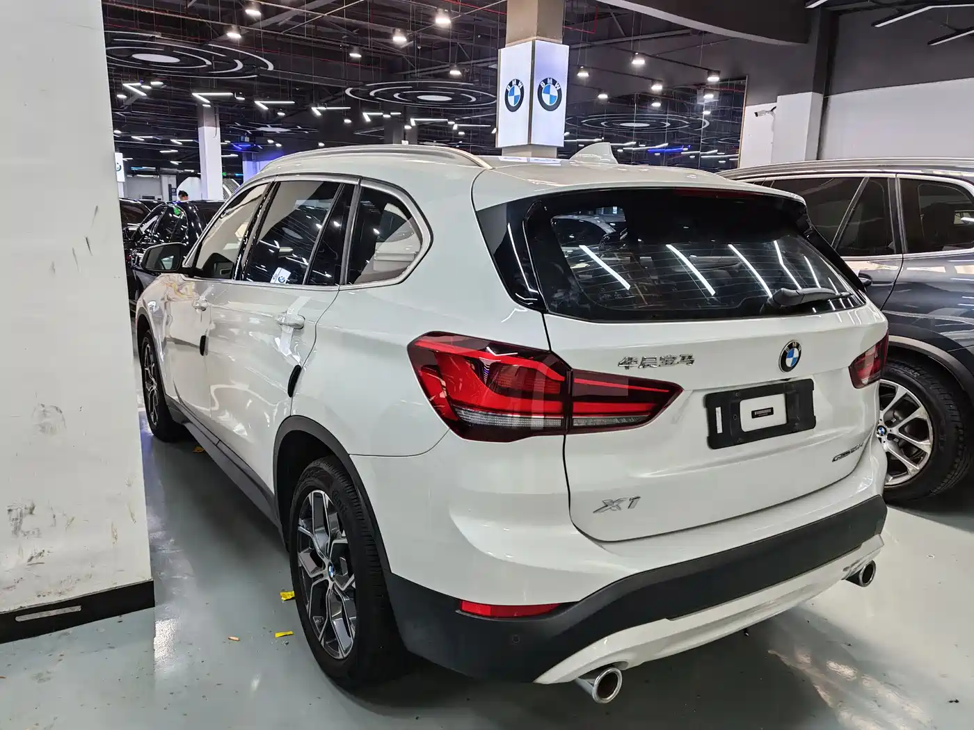 BMW X1 2020 sDrive25Li Leading Model фото 26