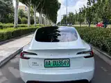 Фото 8 - Tesla Model 3