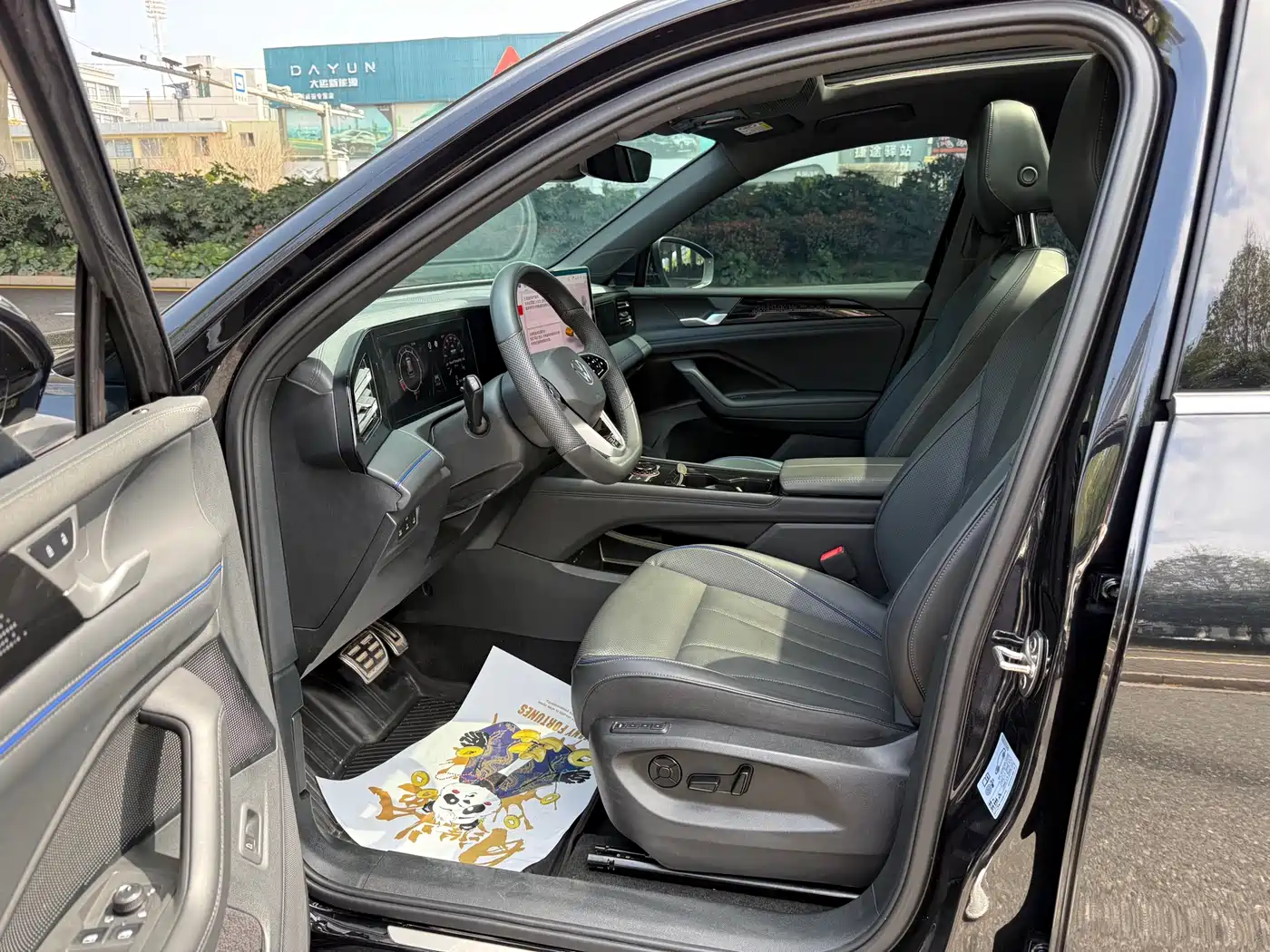 Volkswagen Tiguan L 2025 PRO 380TSI 2WD R-Line Smart Leader Edition фото 7