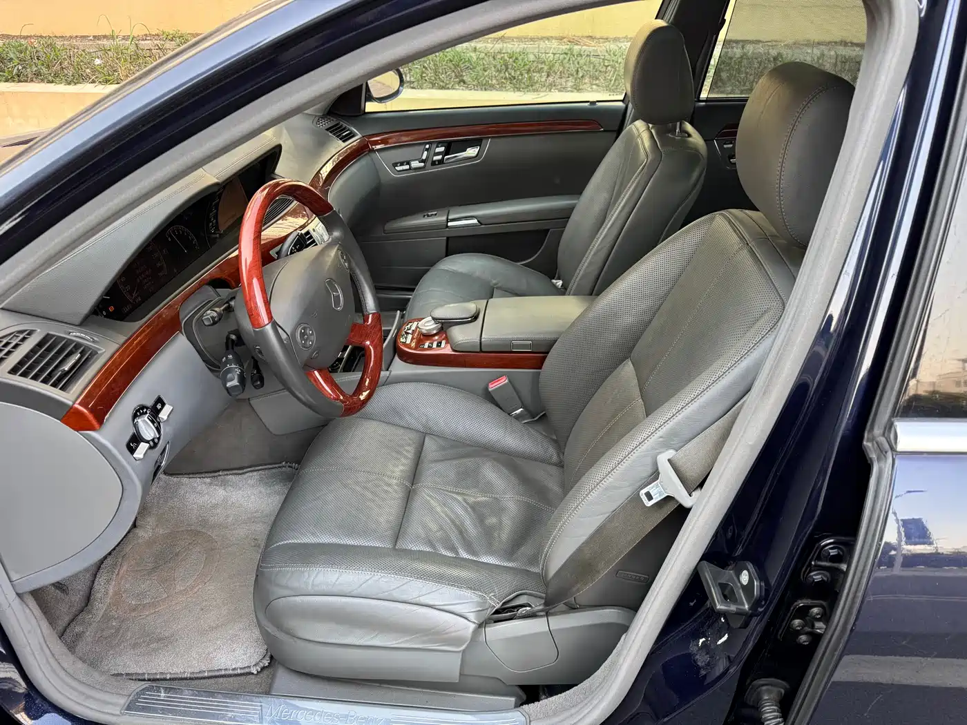 Mercedes-Benz S-Class фото 7
