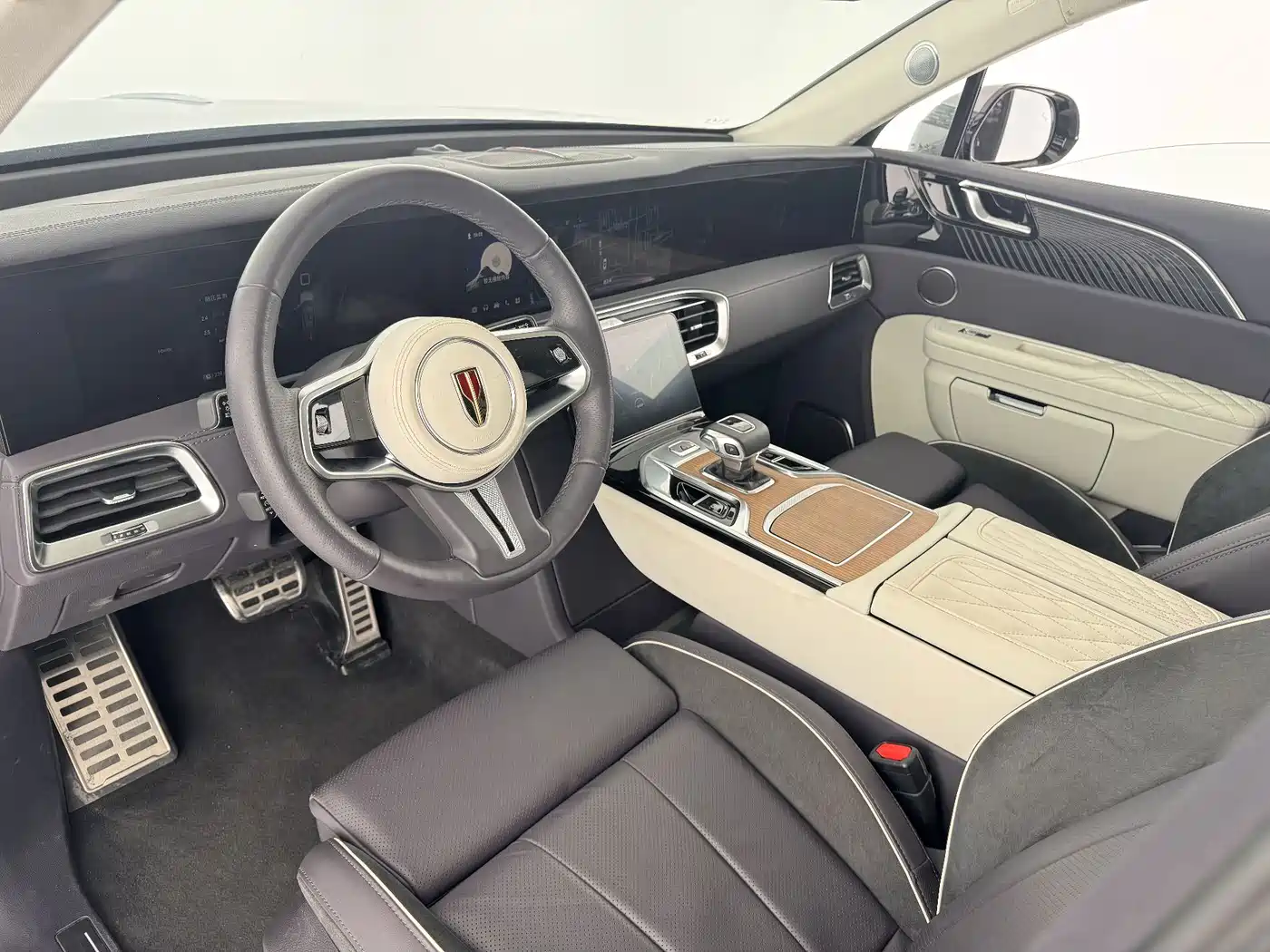 Hongqi E-HS9 2023 2021 460km Flagship Comfort 6-seater
