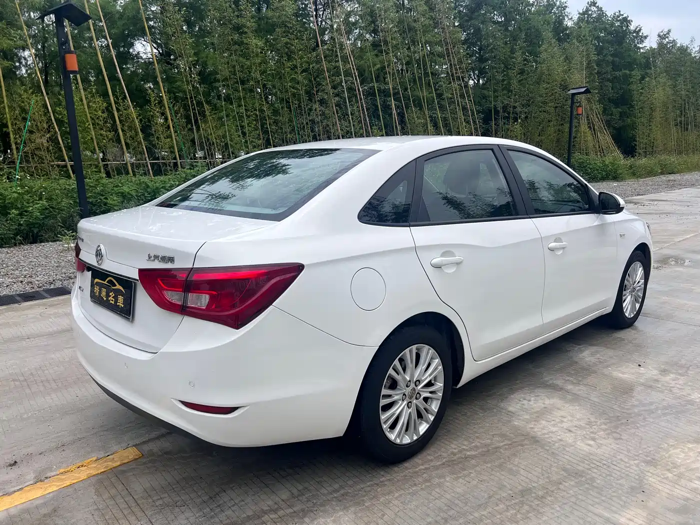 Buick Excelle 2017 15N Automatic Elite фото 4