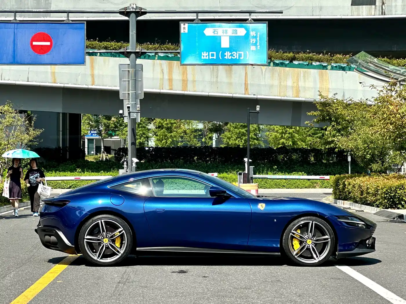 Ferrari Roma 2022 2020 3.9T V8