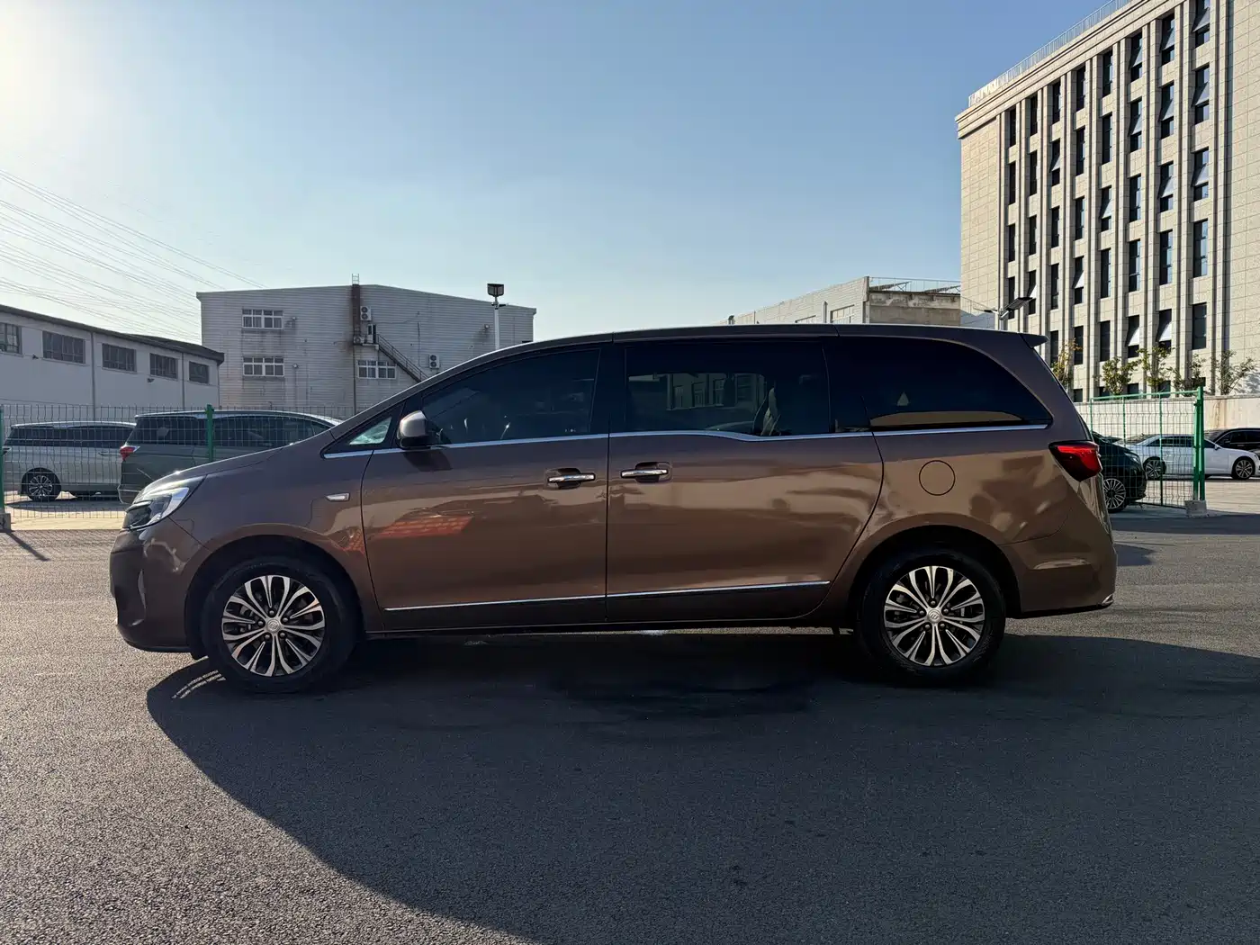 Buick GL8 2021 Land Business Class 652T Luxury фото 20