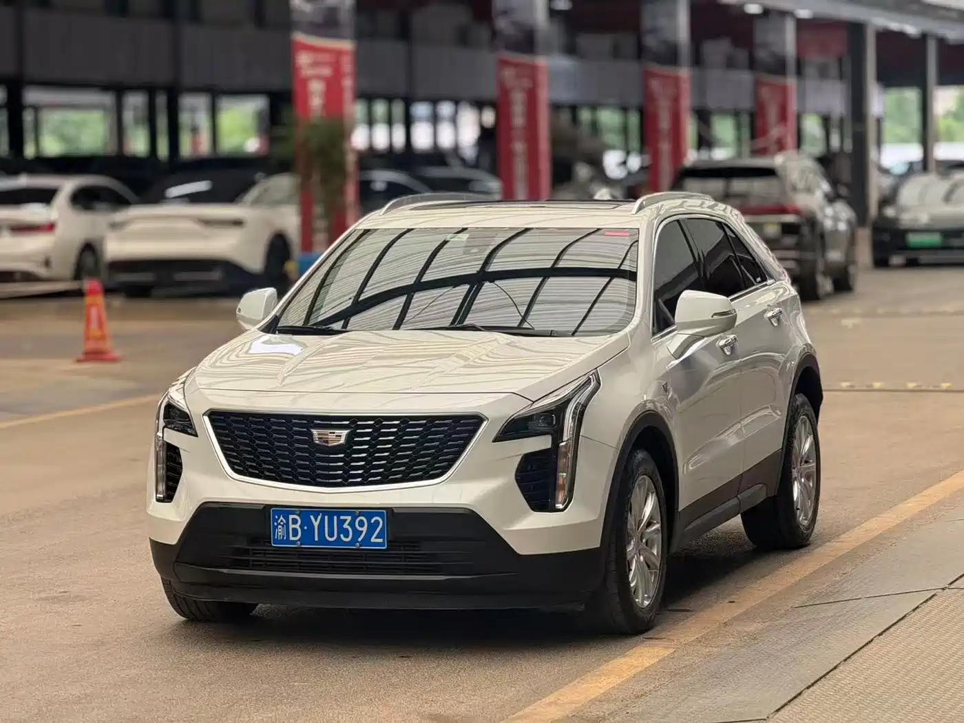 CADILLAC XT4