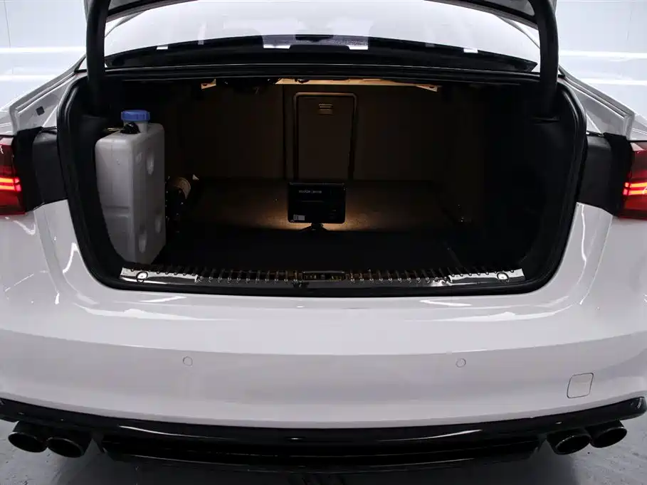 Audi S6 2013 S6 4.0TFSI фото 15