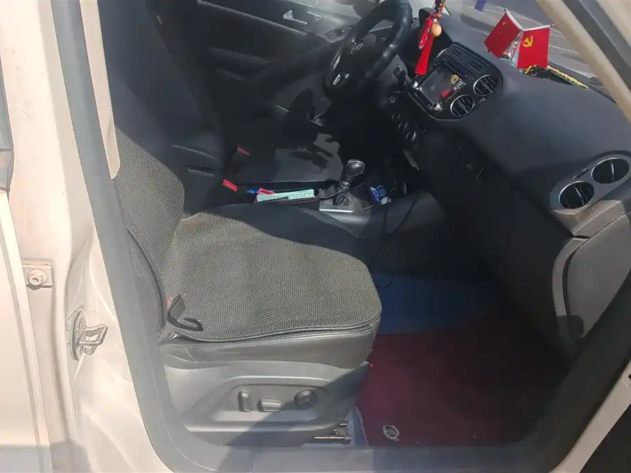 Volkswagen Tiguan 2015 1.8TSI Automatic 2WD Comfortline фото 8