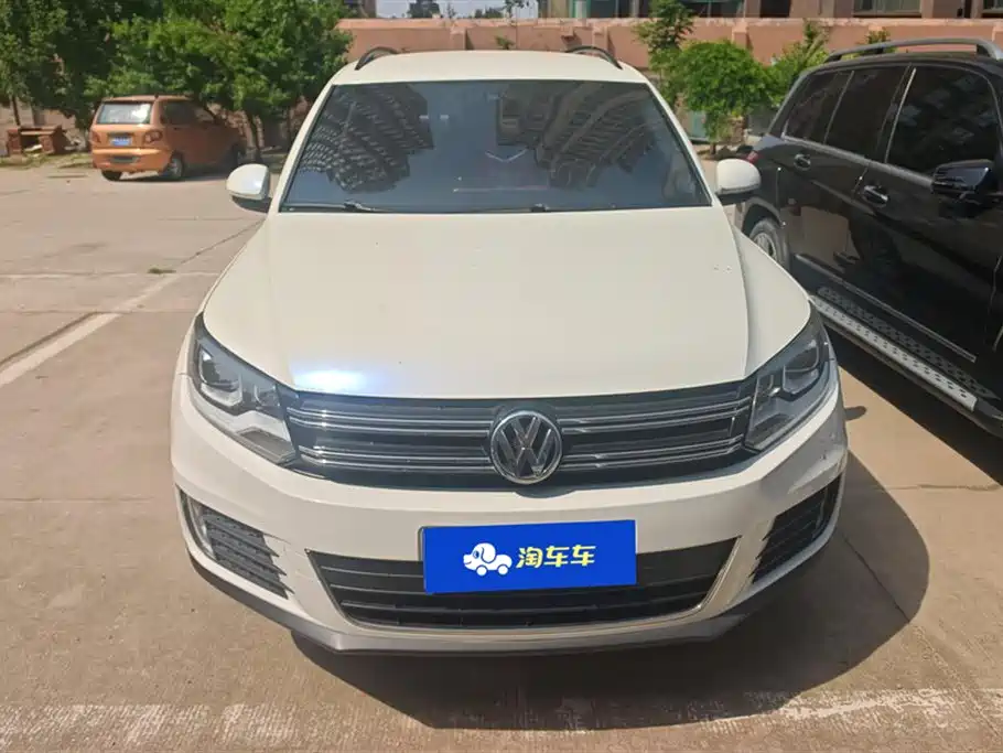 Volkswagen Tiguan 2015 1.8TSI Automatic 2WD Comfortline фото 2