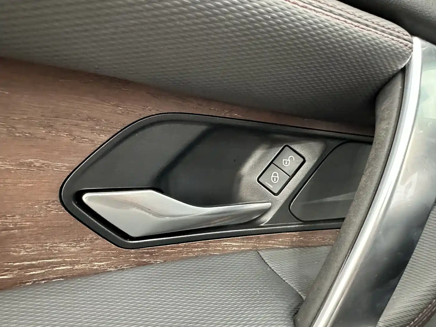 Land Rover Discovery Sport 2020 249PS R-Dynamic Performance фото 22