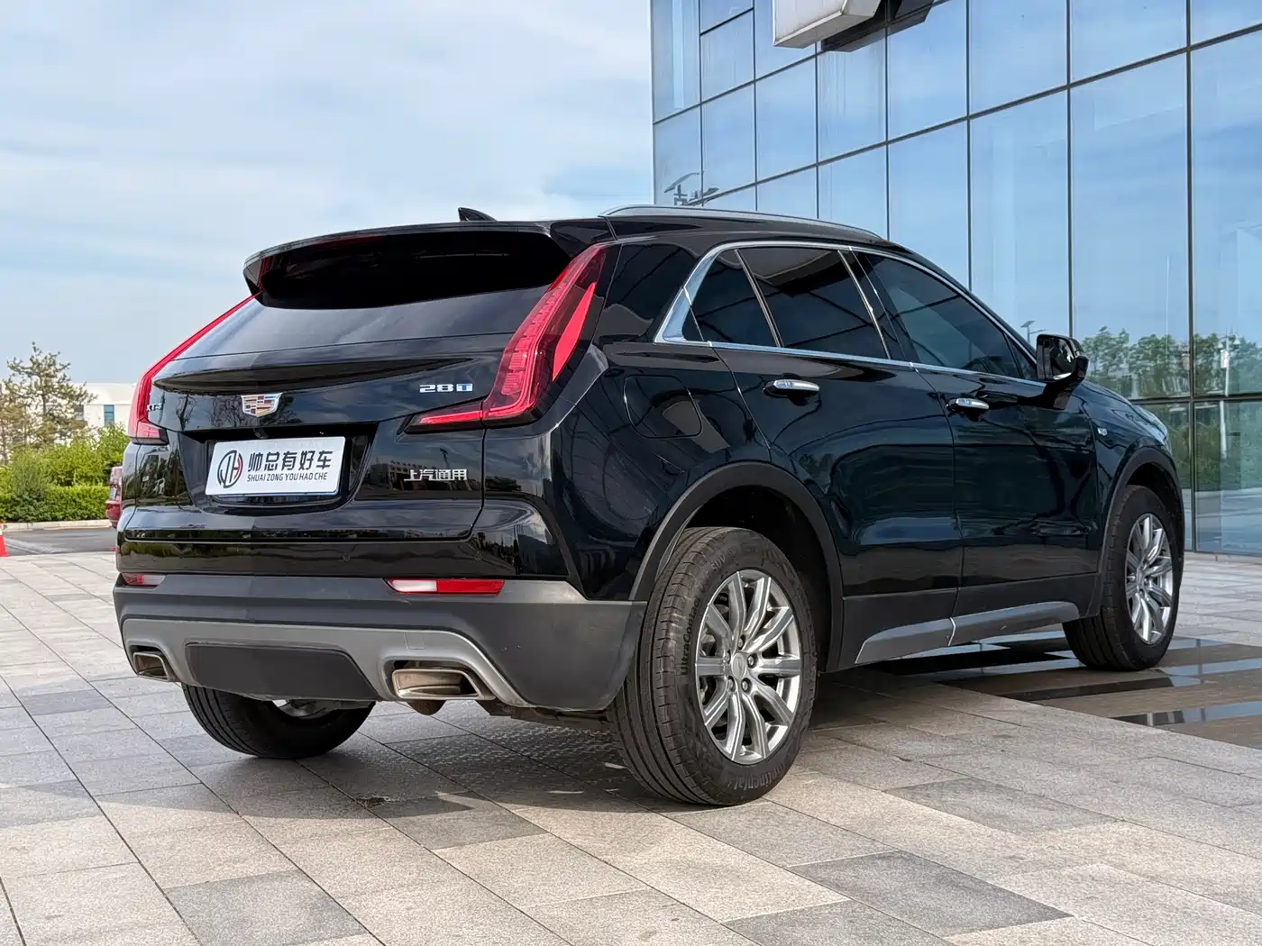 CADILLAC XT4
