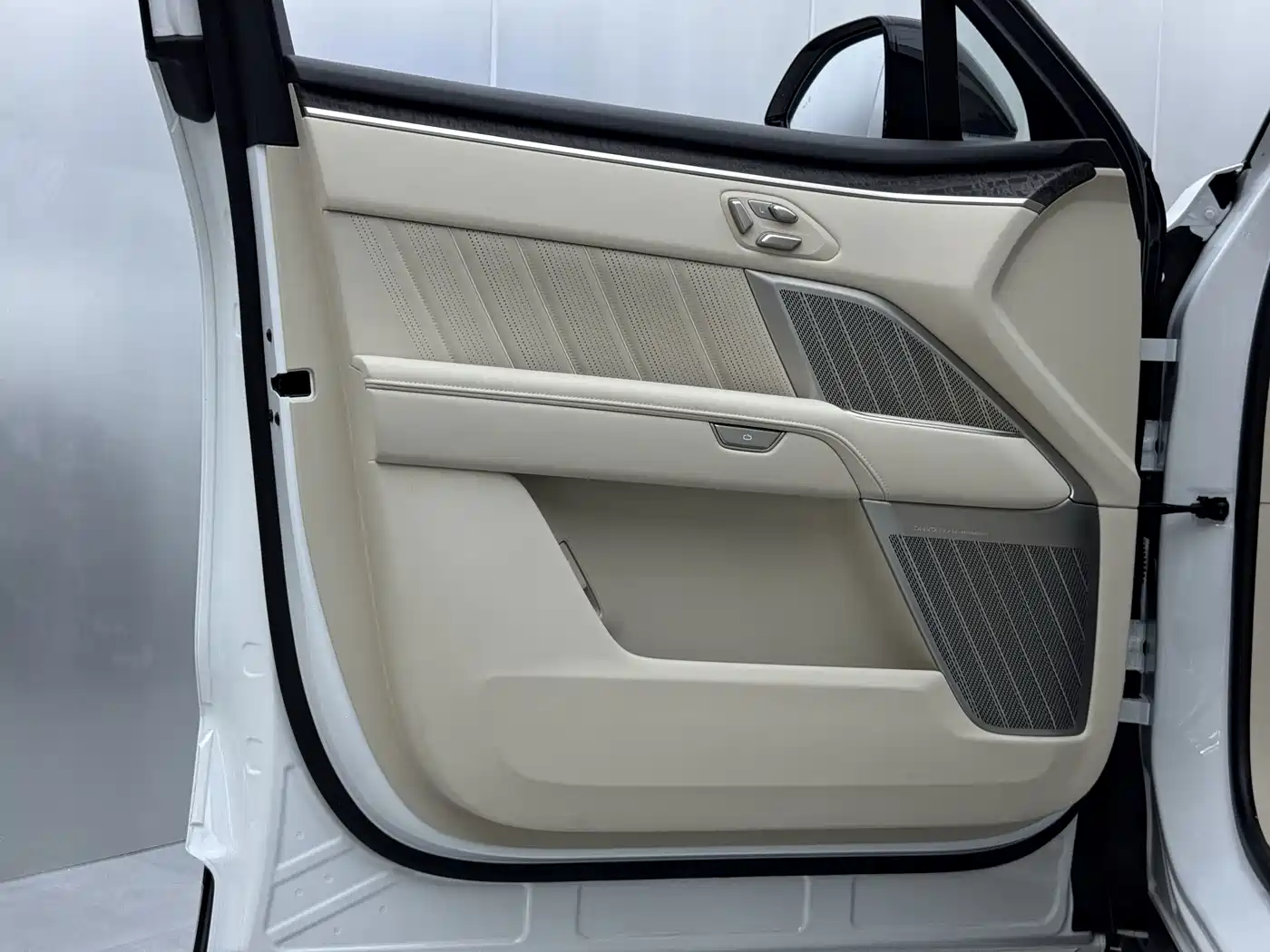 Ledao L90 2026 2025 AWD Base Model