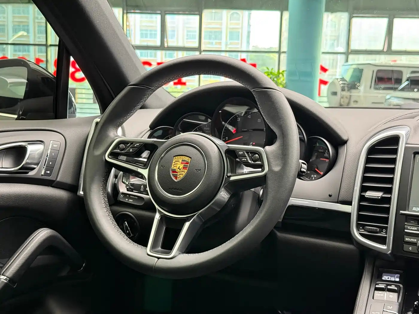 Porsche Cayenne 2015 Cayenne 3.0T фото 18