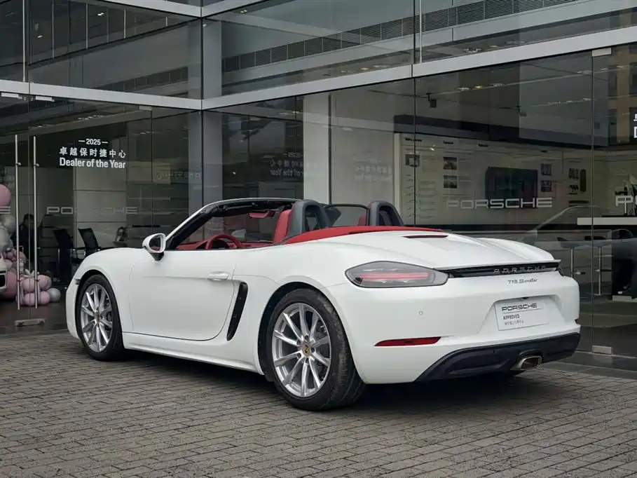 Porsche 718 2022 Boxster 2.0T фото 7