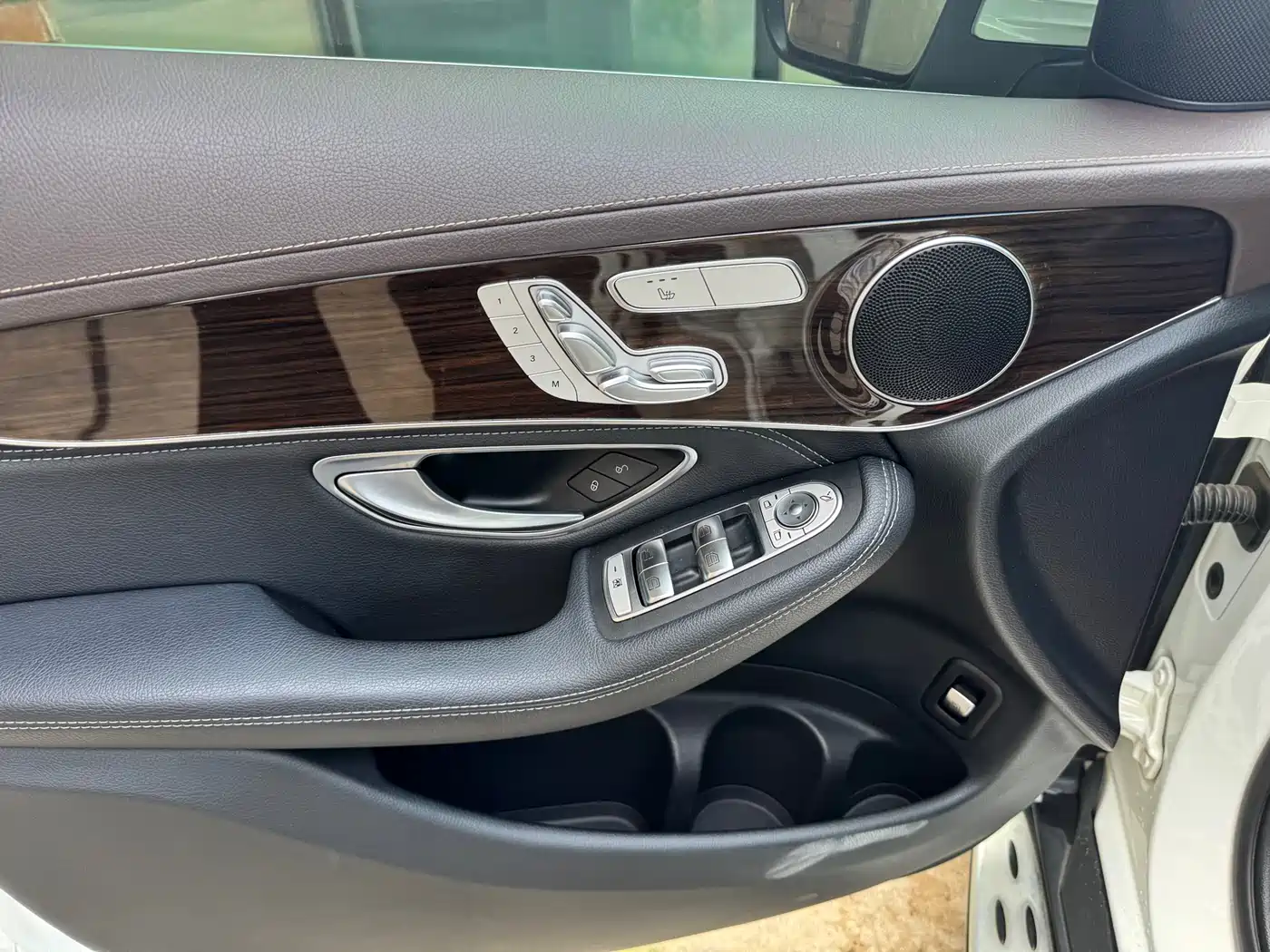 Mercedes-Benz GLC 2019 GLC 260 L 4MATIC Luxury фото 9