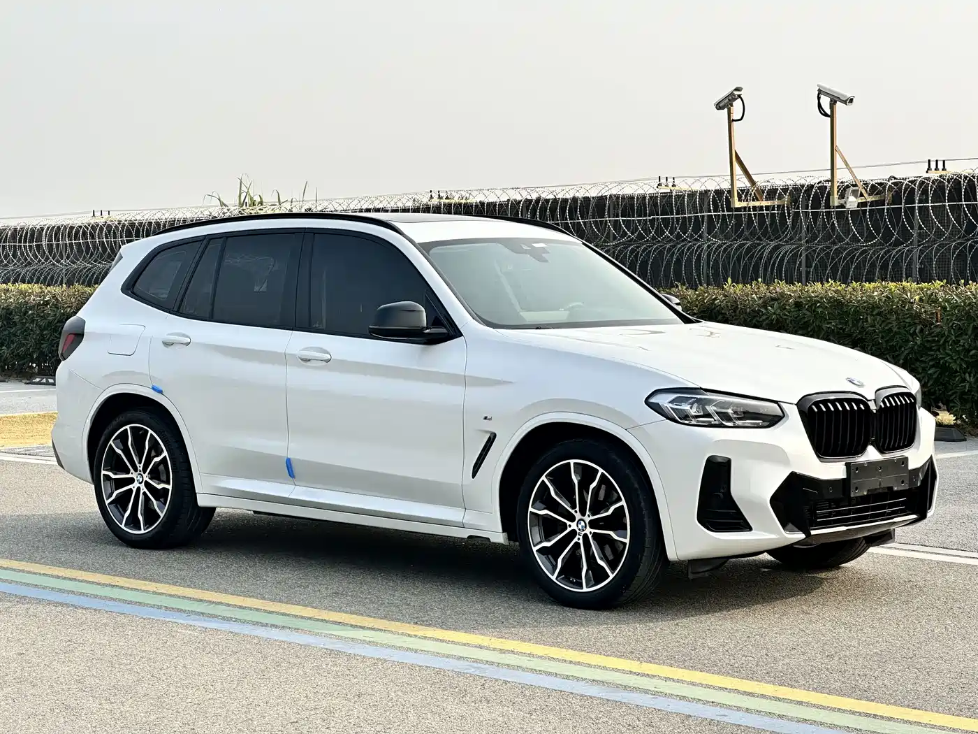 BMW X3 2022 xDrive30i Leading M Night Package фото 3